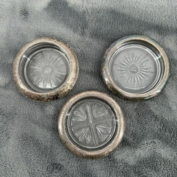 Vintage Silver Plated Glass Coasters Set of 3 Different Drink Coasters Barware - Picture 1 of 9